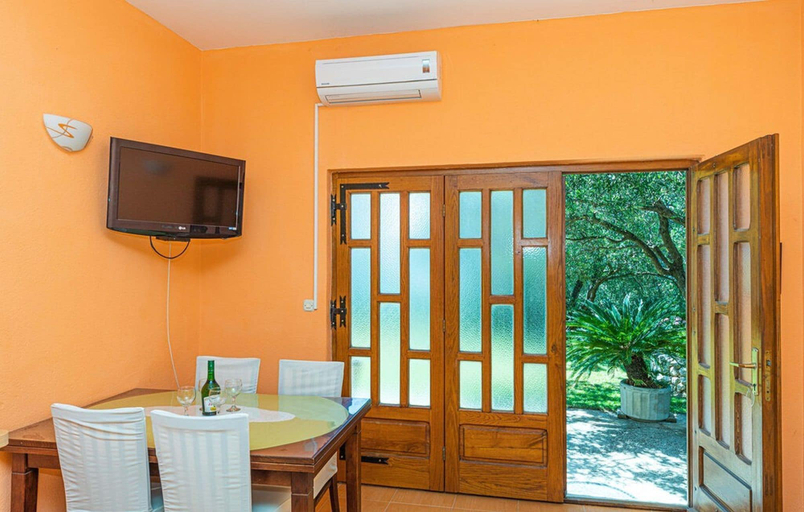 Others 4, Apartments Sunny, Makarska