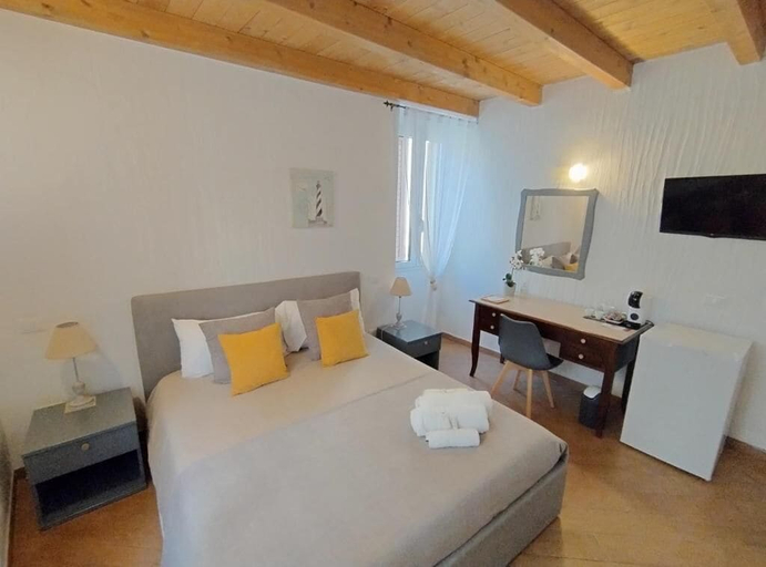 Bedroom 3, HOLMANN SUITE ROOMS, Olbia-Tempio