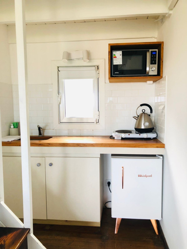 Private kitchen, Playa Luna Roja, General Pueyrredón