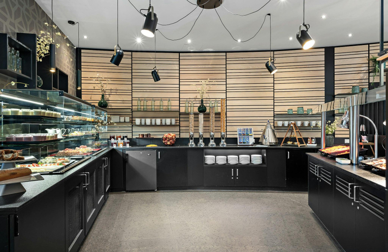 Food & Drinks 5, Leonardo Hotel Vienna City West, Wien