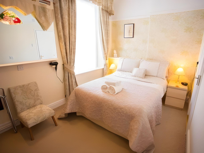 Bedroom 2, Del-Mar Bed & Breakfast, Conwy