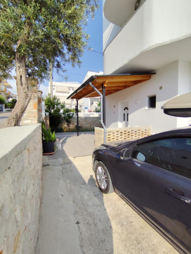 Others 5, M&J Home, Sarandës