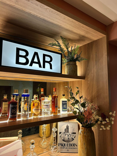 Food & Drinks 4, Hôbou (ex Hôtel Acanthe), Hauts-de-Seine