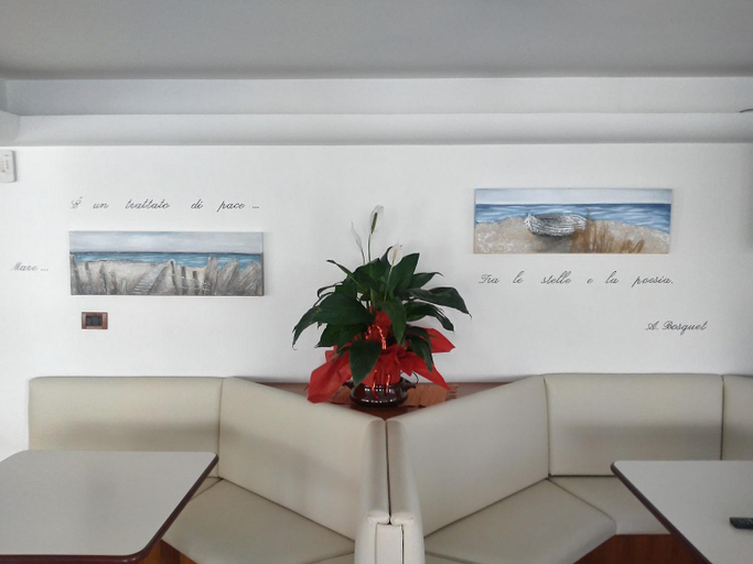 Public Area, Hotel Seven, Rimini