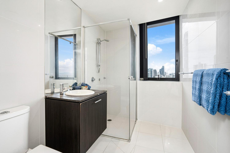Bathroom 4, Avalon Apartments - QStay, Gold Coast