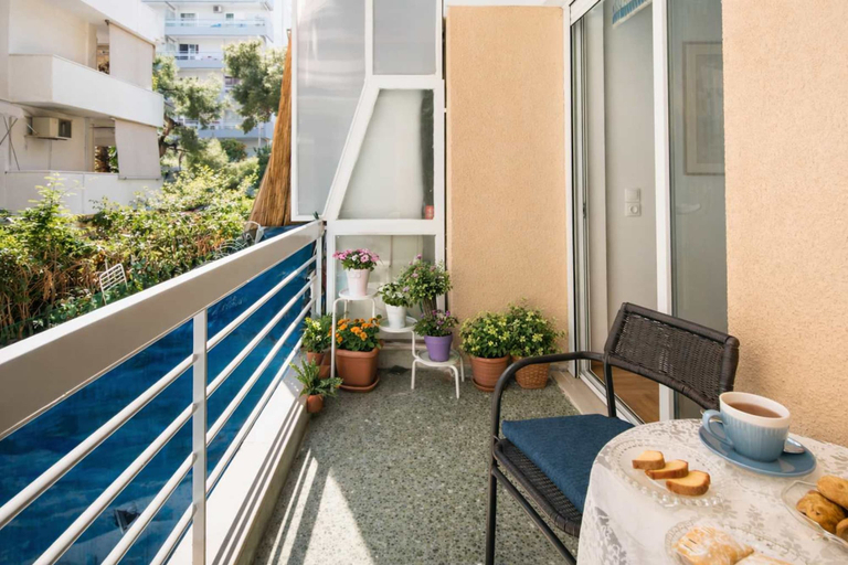 Room 5, Seaside Escape With Balcony in Paleo Faliro, Attica