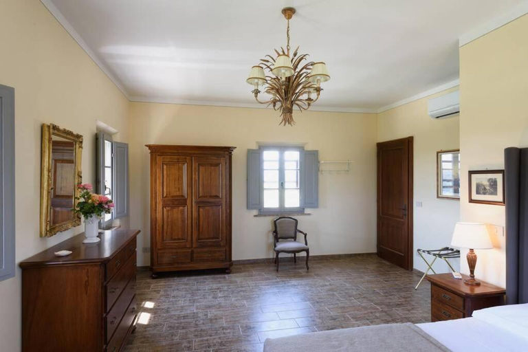 Bedroom 3, Sant'Ilaria - private 2 bdrs pool villa, Siena