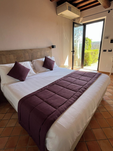 Bedroom 2, Porsenna Resort, Perugia