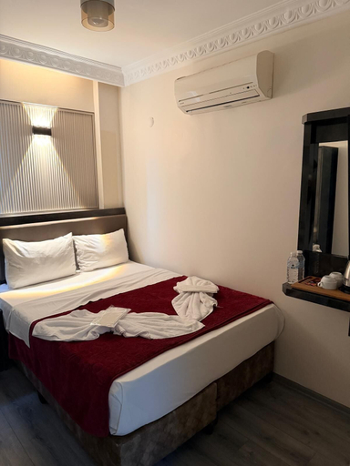 Bedroom 4, Alklas Hotel, Fatih