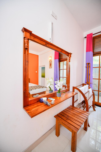 Bedroom 2, Summerland Residence, Embilipitiya