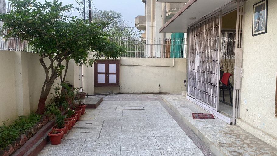 Exterior & Views 2, Rose Villa Home Stay, Varanasi