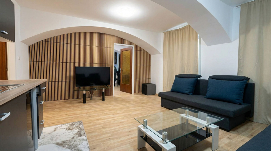 Exterior, Cozy 1BR Plus LR Near Amusement Park, Wien