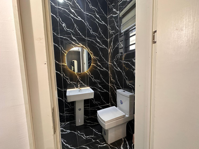 Bathroom 4, Tranquil Haven Lekki, Eti-Osa
