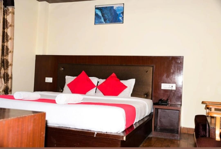 Bedroom 2, Hotel O Tridev, Kullu