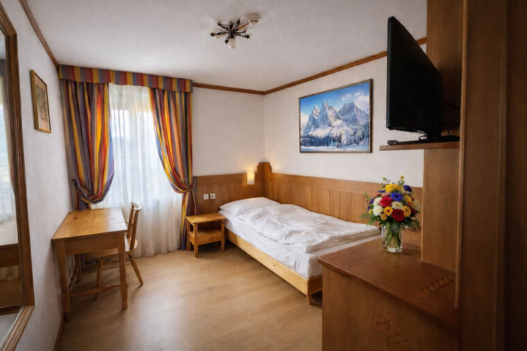 Bedroom 2, Parc Hotel Victoria, Belluno