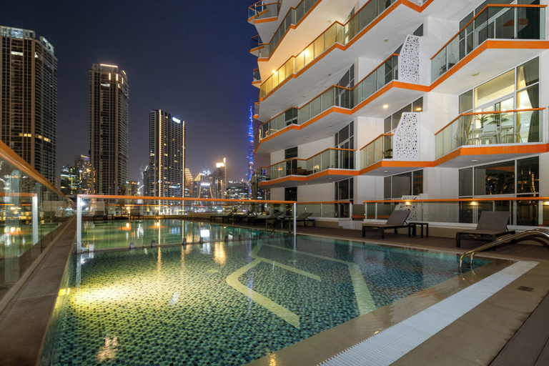 Pool, 2BR Ultra Lux Canalfront Burj view, Dubai