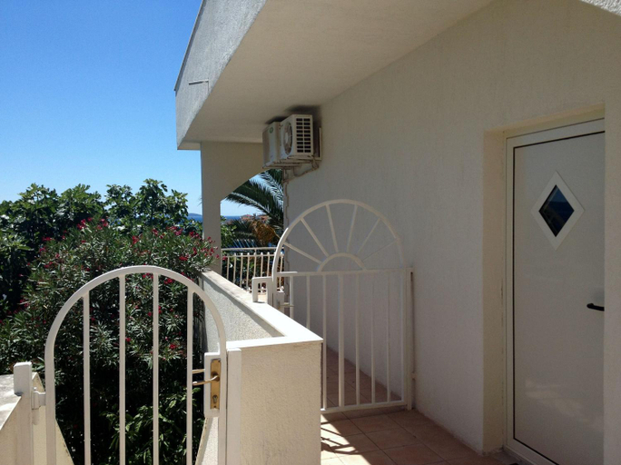 Others 5, Apartments Cacija, Trogir