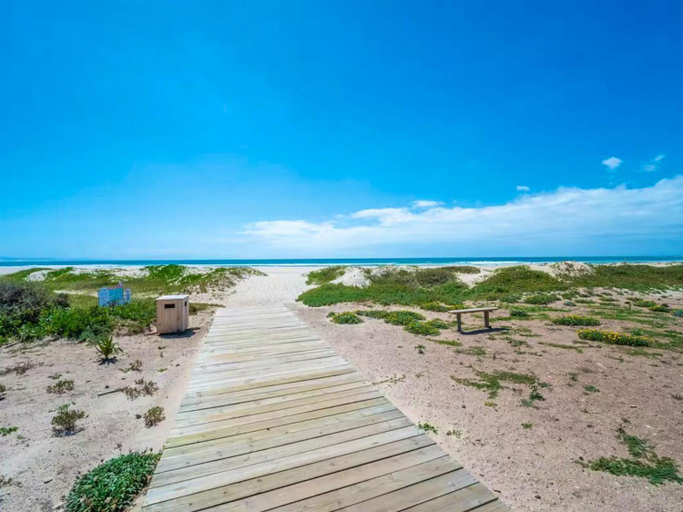 Others 3, Kabeljous Beach Apartments, Cacadu