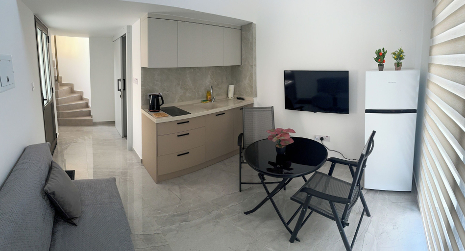 Private kitchen 2, Row 7 Holiday Homes