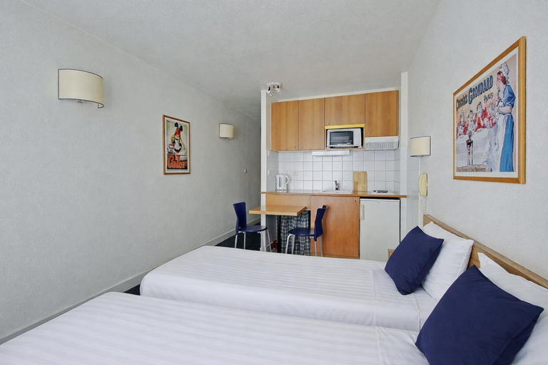 Bedroom 2, Yef Hotel Les Lilas, Seine-Saint-Denis