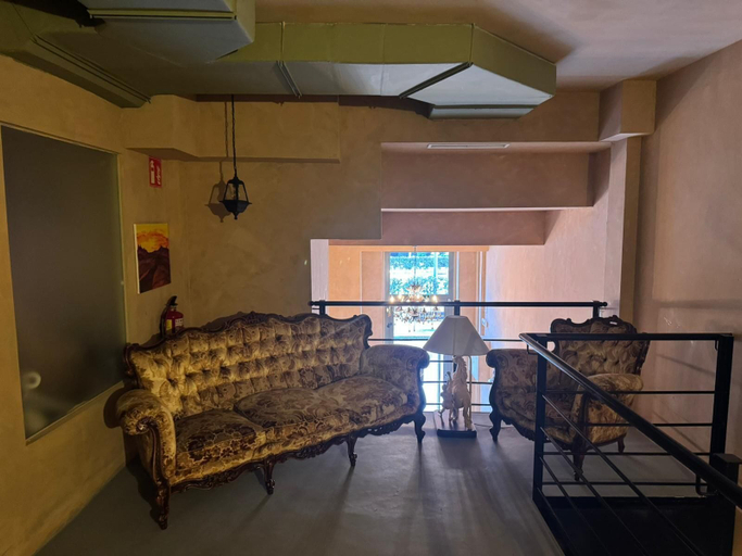 Living area 4, Hostal Mustelier, Barcelona