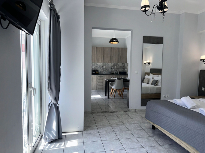 Room 5, Airport Suites Michelle, Attica