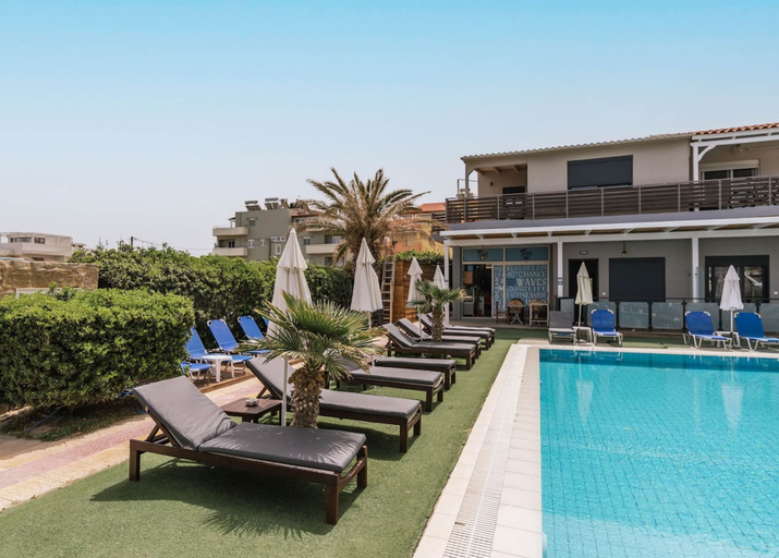 Room 2, Havana 4 Sea and Pool Apartment, Crete