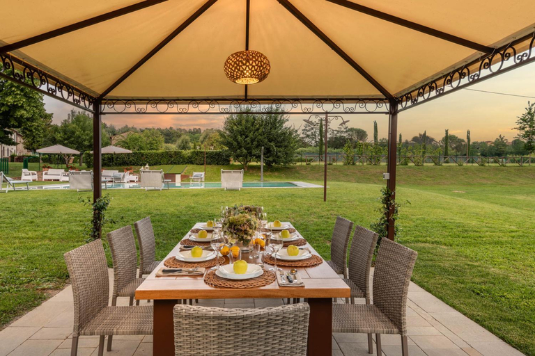 5, Villa Papari, Lucca