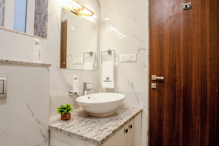 Bathroom 3, Staymaster Terra Nusa 4BR Villa, North Goa