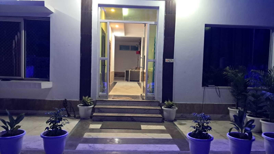 Others 5, Soooper Hotel, Gurgaon