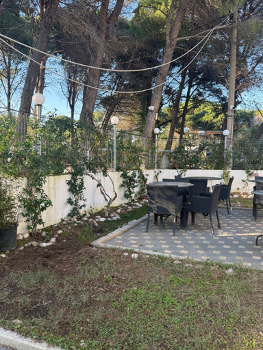 3, Blue Pines Villa, Vlorës