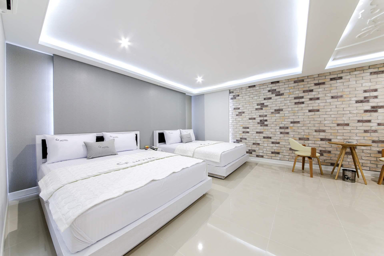 Bedroom 4, Deagu Seongseo CF, Dalseong