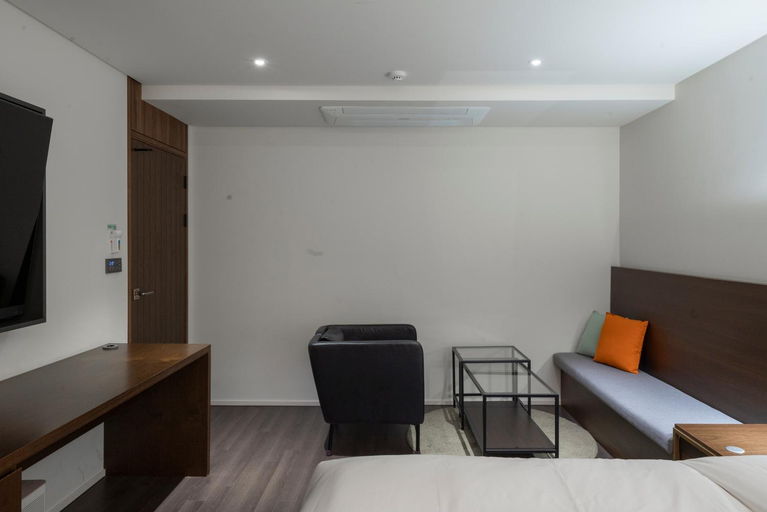 Bedroom 3, Mokpo Peace Plaza Branch Hotel Yaja , Muan