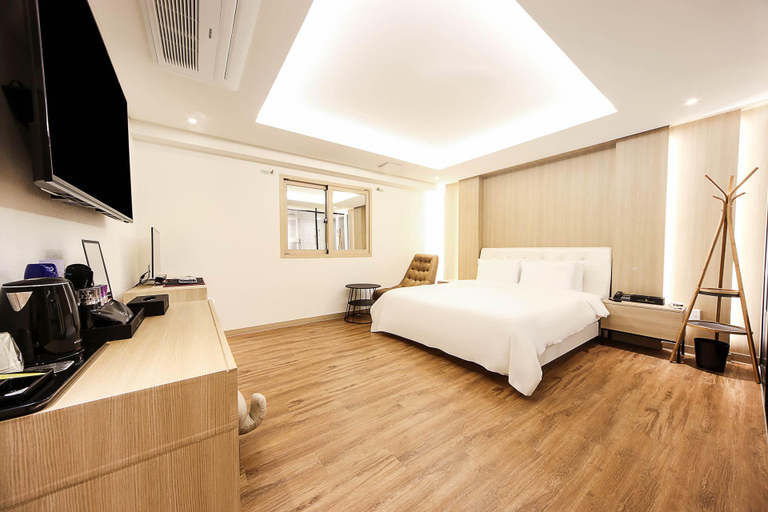 Bedroom 4, Ulsan Jinjangdong Hotel Ground 7, Buk