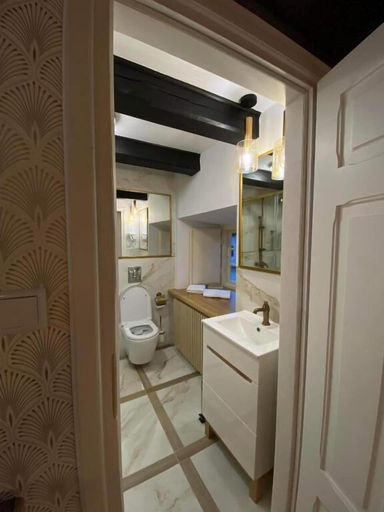 Bathroom 5, Dom Gościnny Beitenu, Puławy