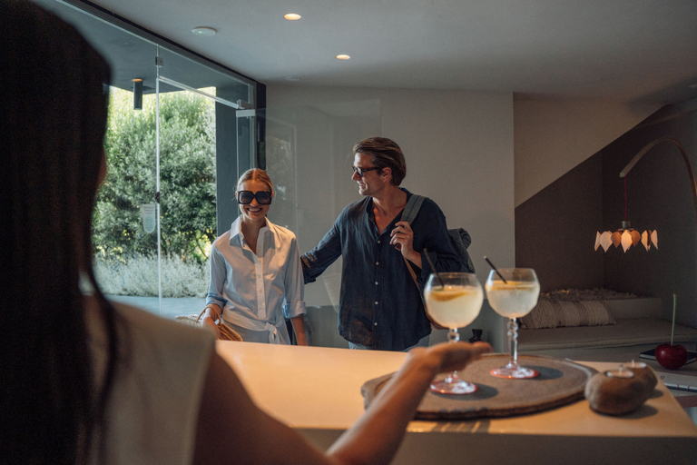 Food & Drinks 5, West East Suites, South Aegean