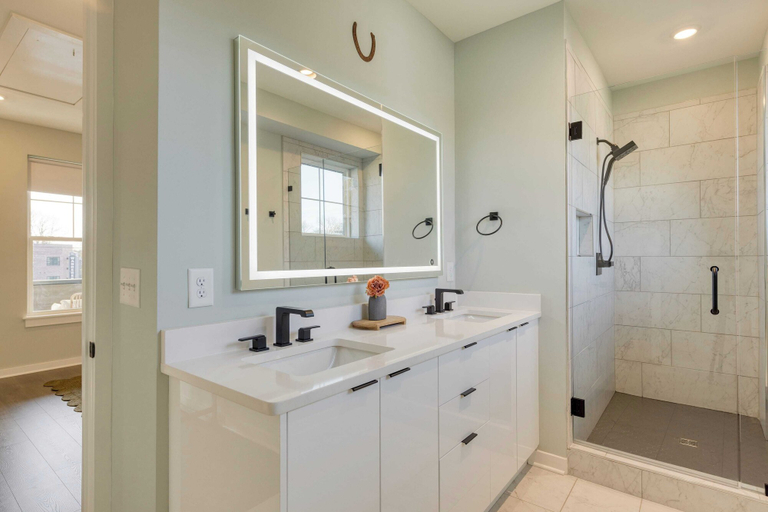 Bathroom 3, Minutes to Broadway Chic Newly Built 4bdr w/ Balcony 98 Degrees by Avantstay, Davidson