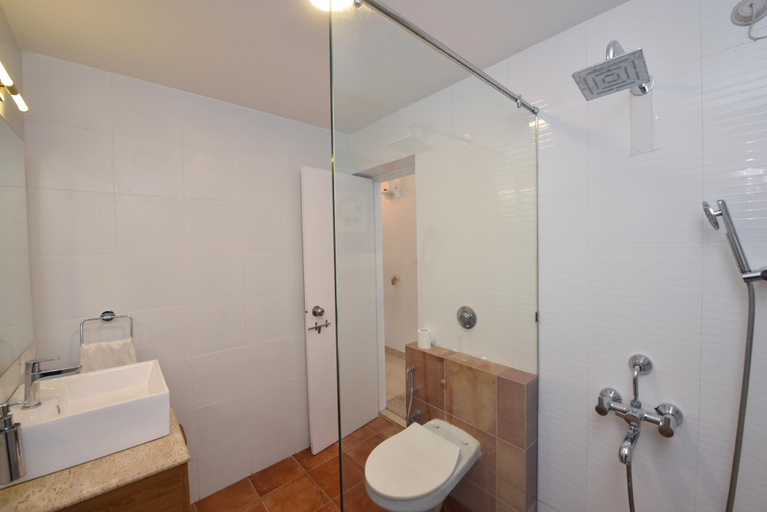 Bathroom 3, Lembranca Studios and Suites, North Goa