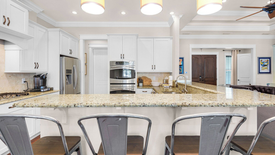 Private kitchen 4, 30A Getaway With Private Heated Pool, Hot Tub, and Golf Cart, Walton