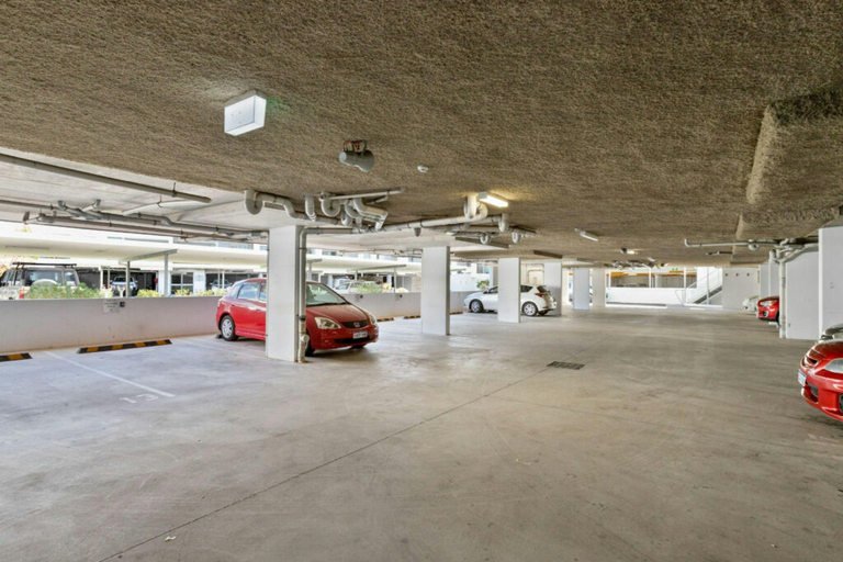 Public Area 4, Yaran Suites, Rockingham