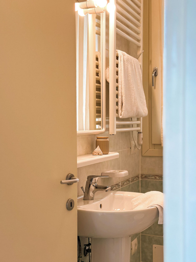 Bathroom 3, Airone Bianco Residence Village, Ferrara
