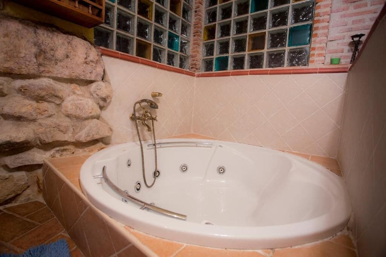 Bathroom 3, CASA RURAL INMA, Segovia