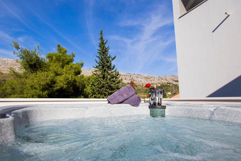 Sport & Beauty 3, Luxury villa with a swimming pool Tugare, Omis - 20067, Omiš