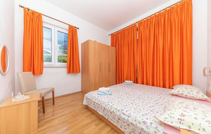 Bedroom 2, Apartments Sunny, Makarska
