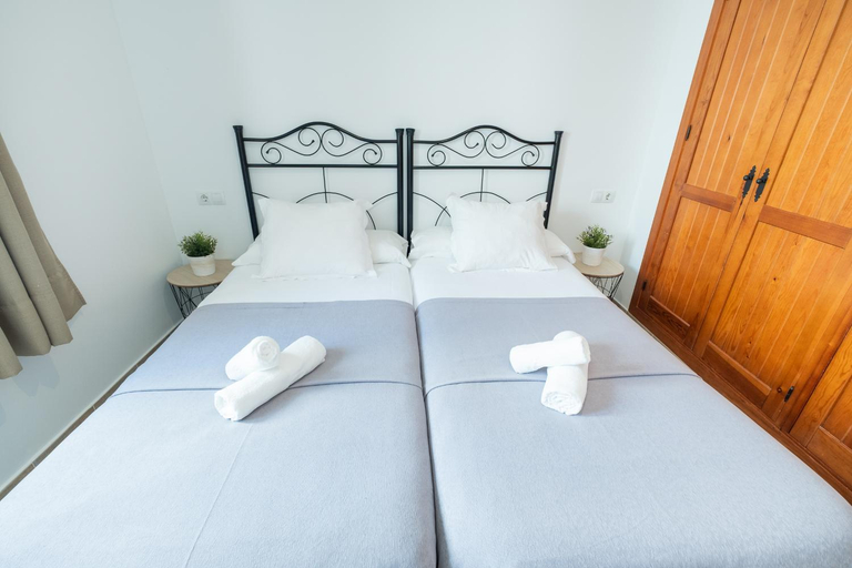 Bedroom 2, Apartamentos Gravina, Cádiz