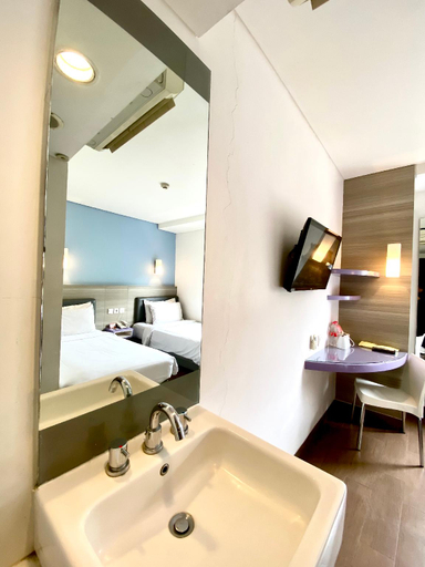 Bathroom 4, Amaris Hotel Cimanuk, Bandung