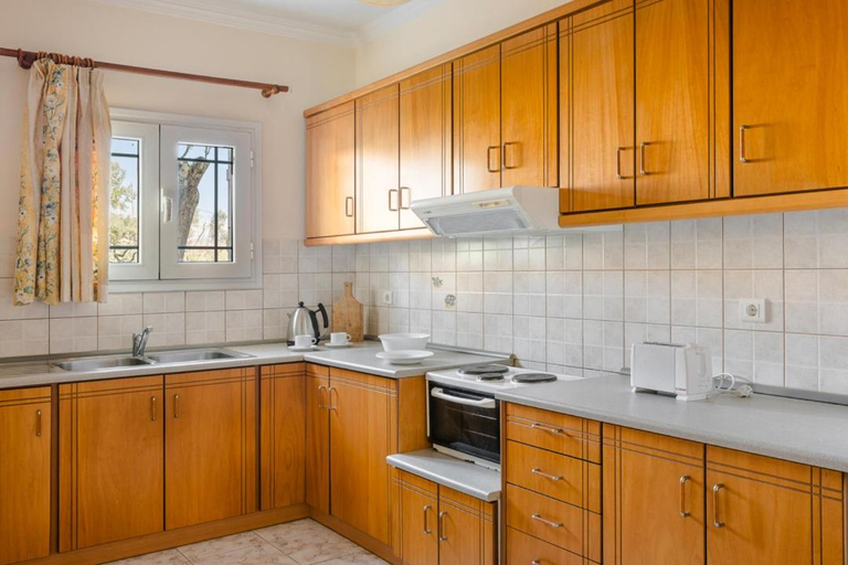 4, Kallithea Studios & Apartments, Ionian Islands