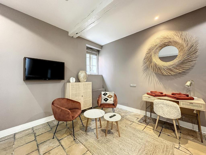 Others 4, Le Clos Guivet, Aube