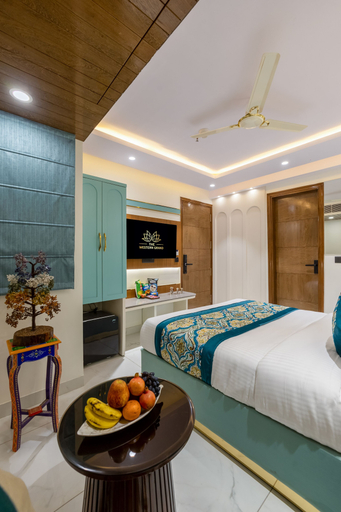 Room 2, The Western Grand, Delhi