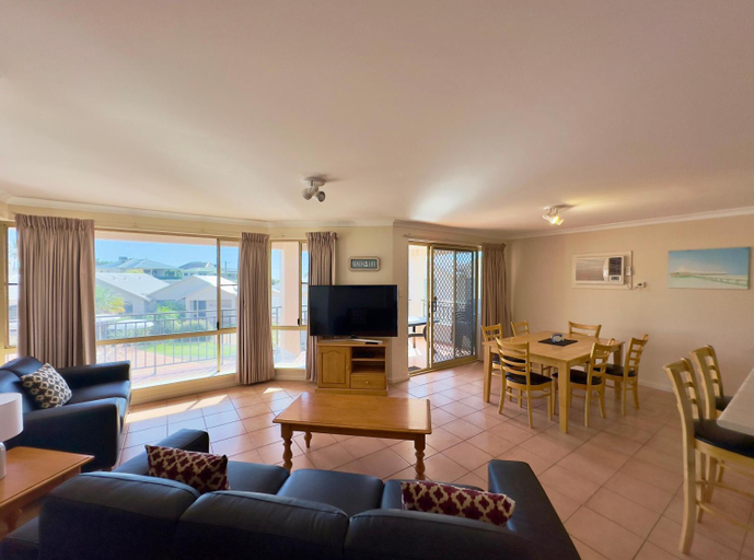 Others 4, Pelican Shore Villa 14 - Kalbarri WA, Northampton